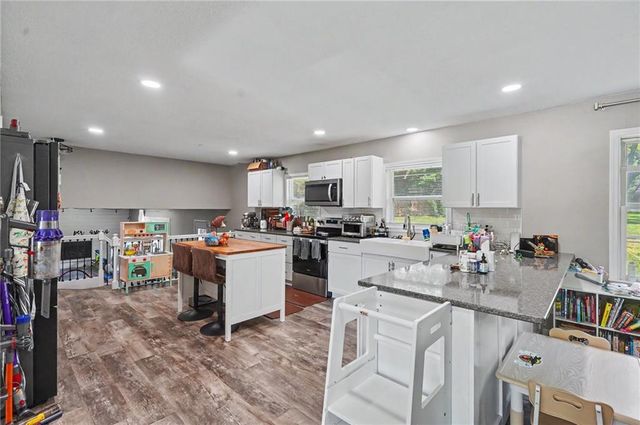 2624 Bardith Court, Lawrence, KS 66046