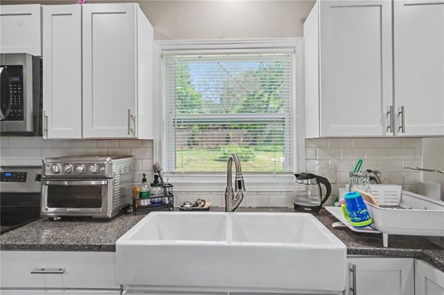 2624 Bardith Court, Lawrence, KS 66046