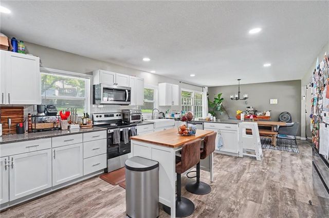 2624 Bardith Court, Lawrence, KS 66046