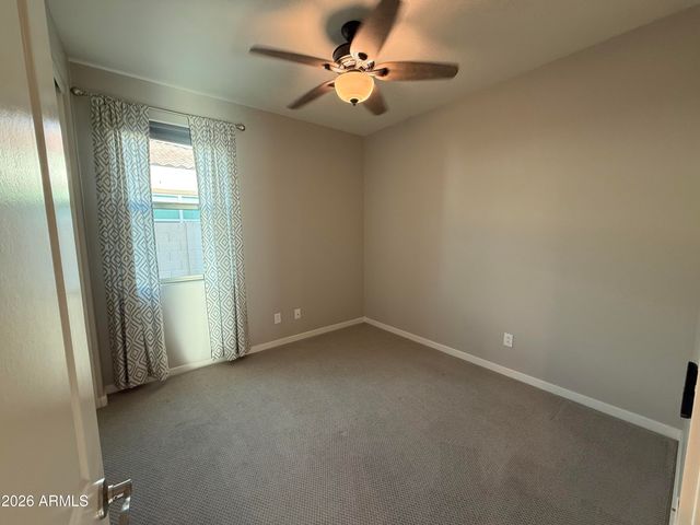 9458 E THATCHER Avenue, Mesa, AZ 85212