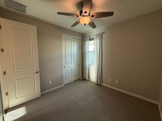 9458 E THATCHER Avenue, Mesa, AZ 85212