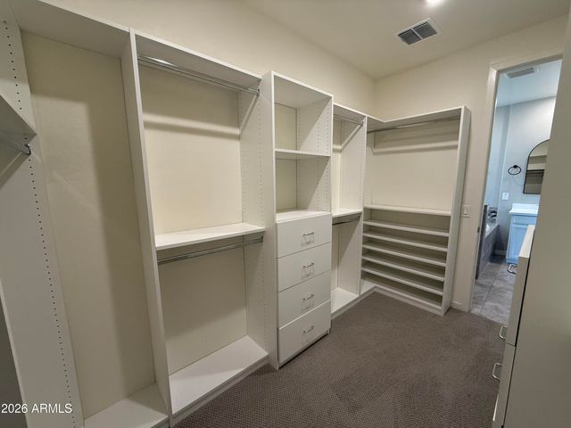 9458 E THATCHER Avenue, Mesa, AZ 85212