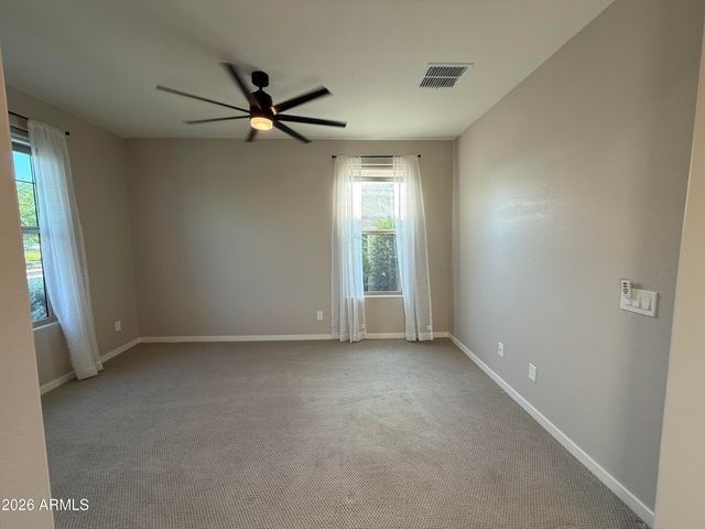 9458 E THATCHER Avenue, Mesa, AZ 85212