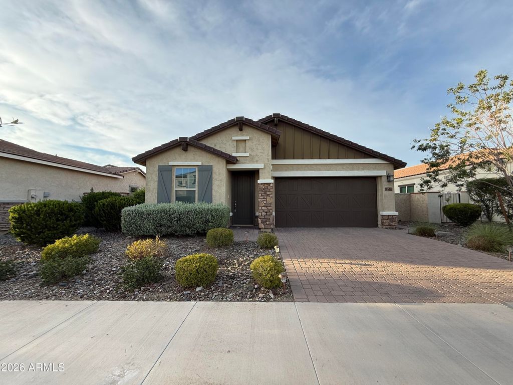 9458 E THATCHER Avenue, Mesa, AZ 85212