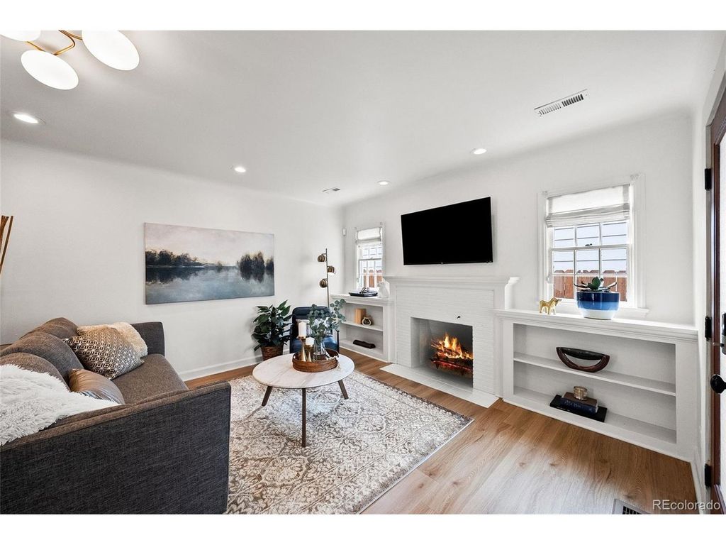 3132 E Florida Ave, Denver, CO 80210