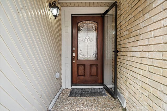 656 N Eldridge Parkway, Houston, TX 77079