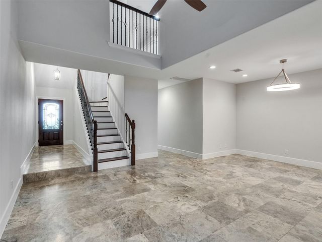 656 N Eldridge Parkway, Houston, TX 77079