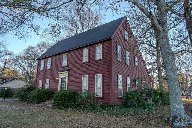 200 Montgomery Drive, Moulton, AL 35650