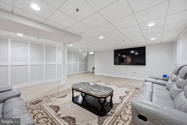 133 WHITELAND HILLS CIR, Exton, PA 19341