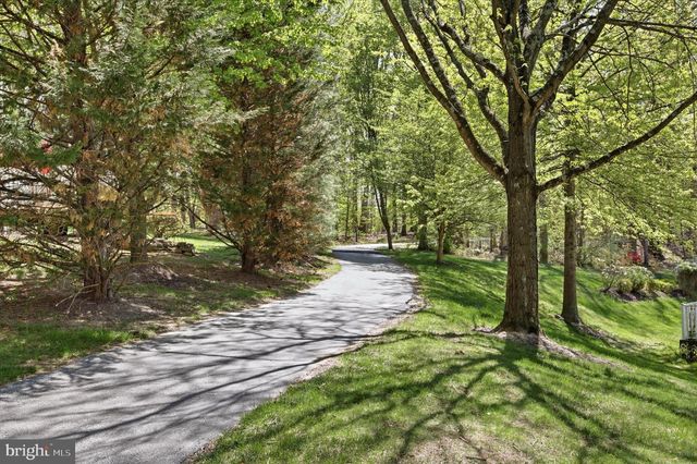 133 WHITELAND HILLS CIR, Exton, PA 19341