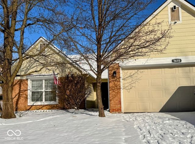 7618 Trophy Club Drive S, Indianapolis, IN 46214