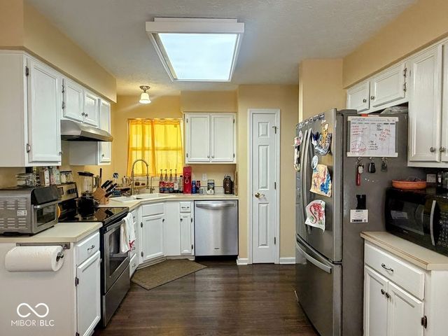 7618 Trophy Club Drive S, Indianapolis, IN 46214