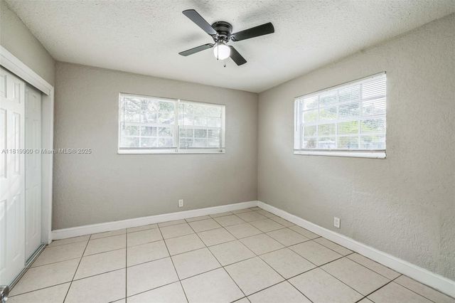 4818 NW 8th St, Plantation, FL 33317