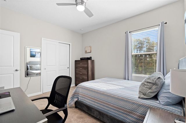 5882 BUNGALOW GROVE COURT, Palmetto, FL 34221