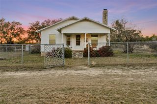 3026 Pursley RD, Dripping Springs, TX 78620