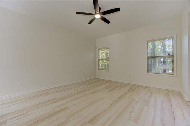 605 Summit Point, Canton, GA 30114