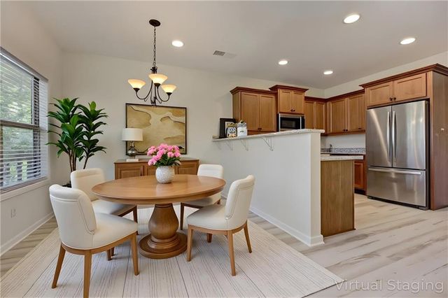 605 Summit Point, Canton, GA 30114