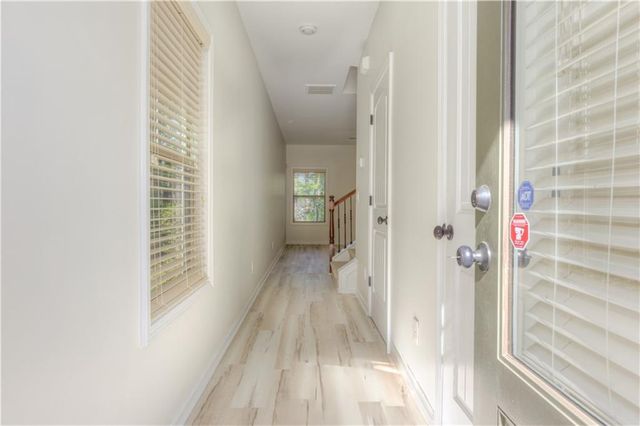 605 Summit Point, Canton, GA 30114