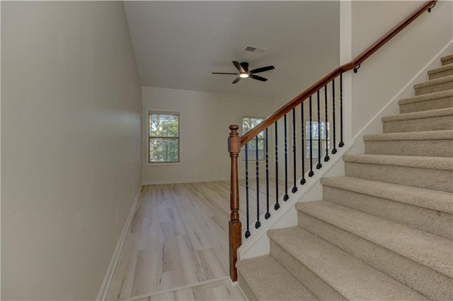 605 Summit Point, Canton, GA 30114