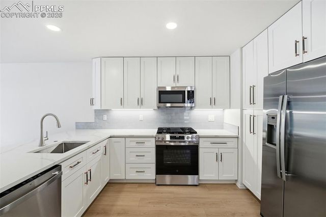 3710 Camels Ridge Lane, Colorado Springs, CO 80904