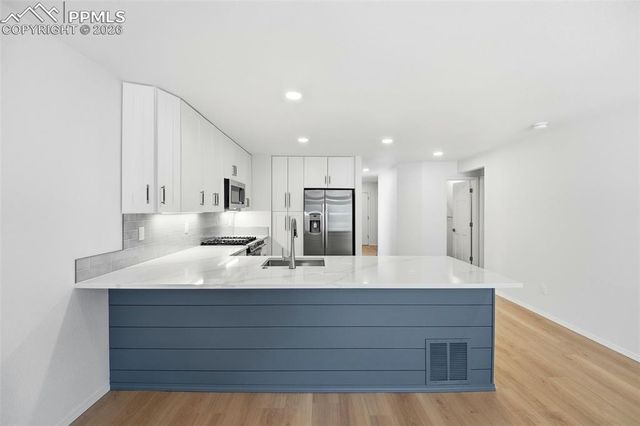 3710 Camels Ridge Lane, Colorado Springs, CO 80904