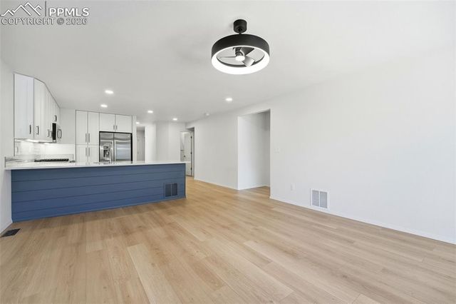 3710 Camels Ridge Lane, Colorado Springs, CO 80904