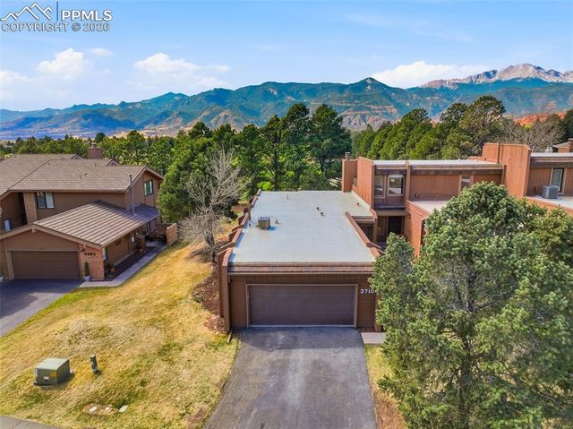 3710 Camels Ridge Lane, Colorado Springs, CO 80904