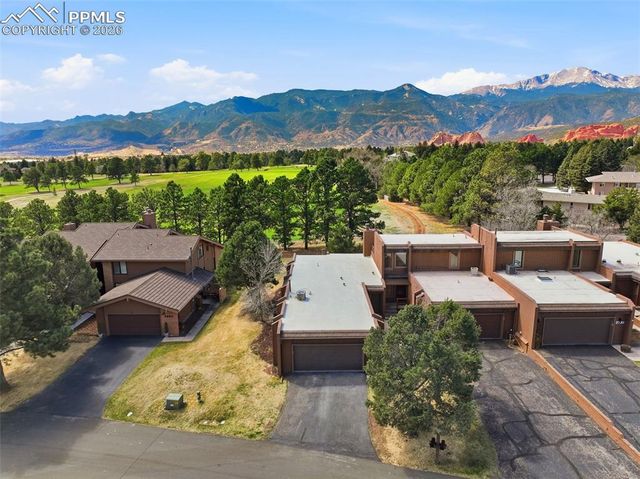 3710 Camels Ridge Lane, Colorado Springs, CO 80904