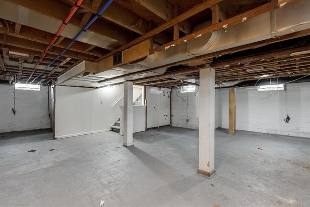 9221 Grandville Avenue, Detroit, MI 48228