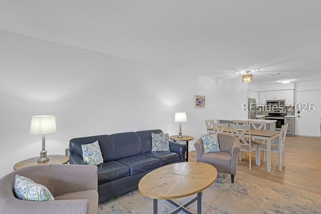 45 Folly Field Rd Apt 13L, Hilton Head Island, SC 29928