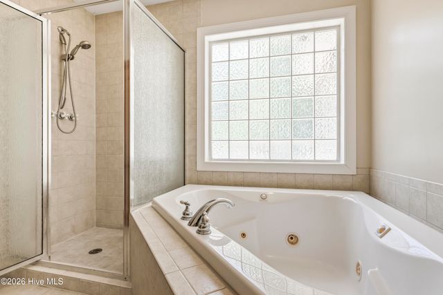 519 Sea Castle Court, Wilmington, NC 28412