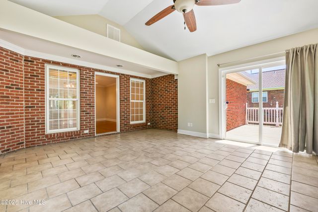 519 Sea Castle Court, Wilmington, NC 28412