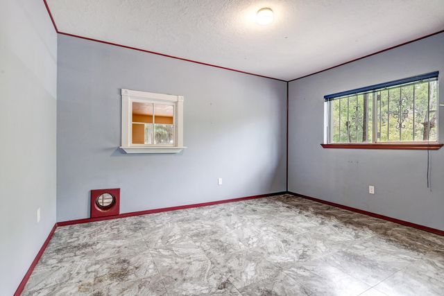 300 Aliso Drive SE, Albuquerque, NM 87108