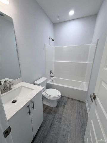 1724 Clinton Street, Harlingen, TX 78550