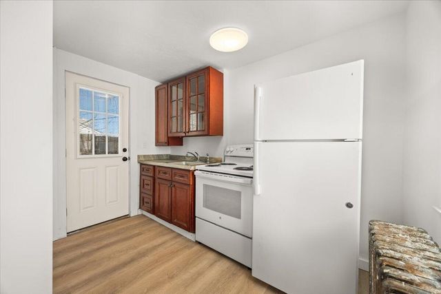 8 Herring Pond Road, Bourne, MA 02532