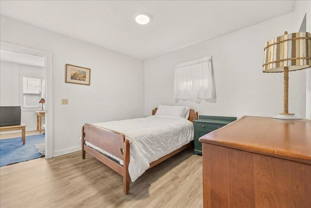 8 Herring Pond Road, Bourne, MA 02532