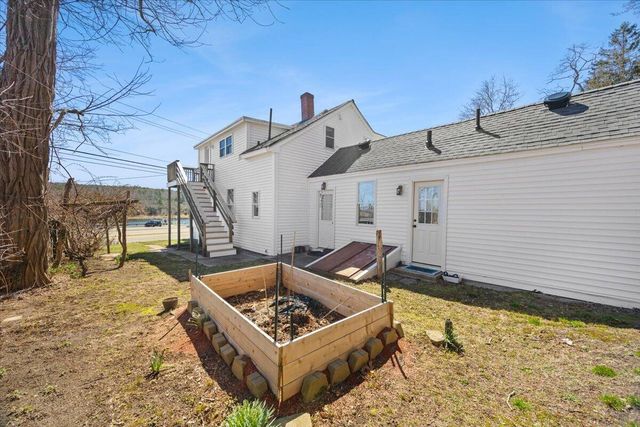 8 Herring Pond Road, Bourne, MA 02532