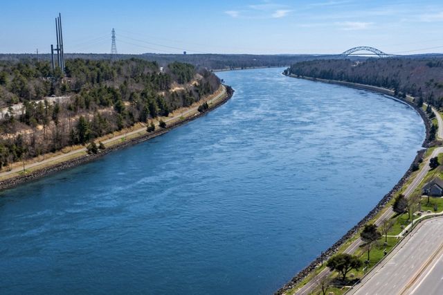 8 Herring Pond Road, Bourne, MA 02532