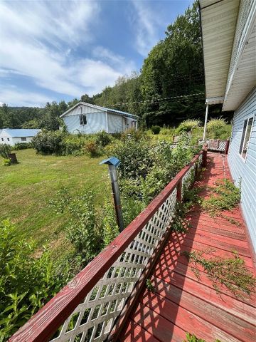 14634 S MOSIERTOWN Road, Meadville, PA 16335