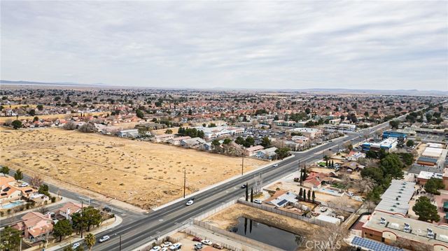 751 E K Avenue, Lancaster, CA 93535