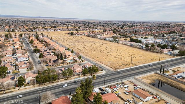 751 E K Avenue, Lancaster, CA 93535