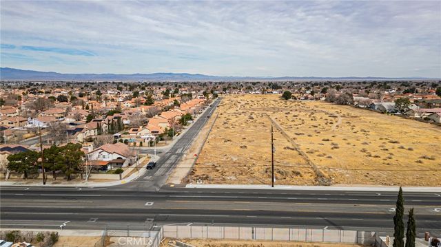 751 E K Avenue, Lancaster, CA 93535