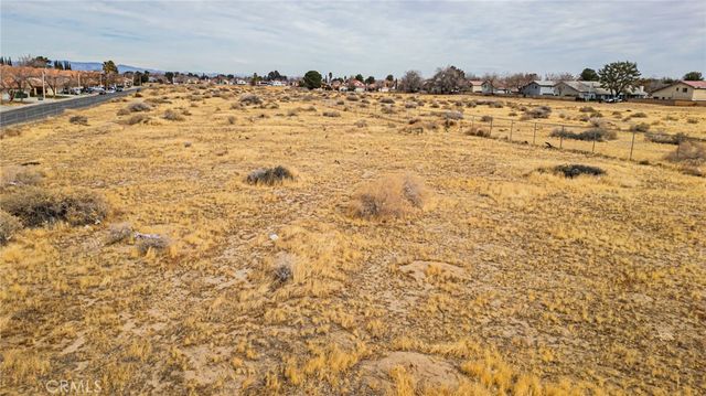 751 E K Avenue, Lancaster, CA 93535