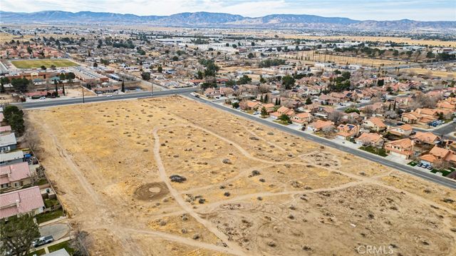 751 E K Avenue, Lancaster, CA 93535