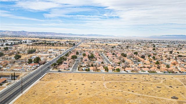 751 E K Avenue, Lancaster, CA 93535