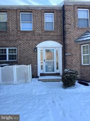 4195 NANTUCKET DR, Mechanicsburg, PA 17050