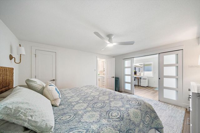 711 SPANISH DRIVE S 211, Longboat Key, FL 34228