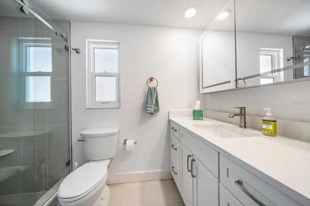711 SPANISH DRIVE S 211, Longboat Key, FL 34228