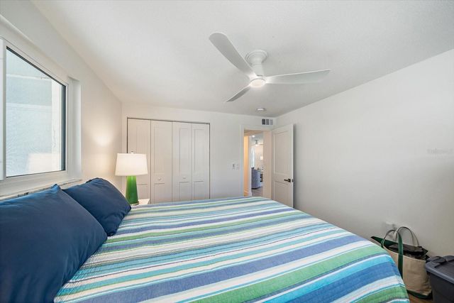711 SPANISH DRIVE S 211, Longboat Key, FL 34228