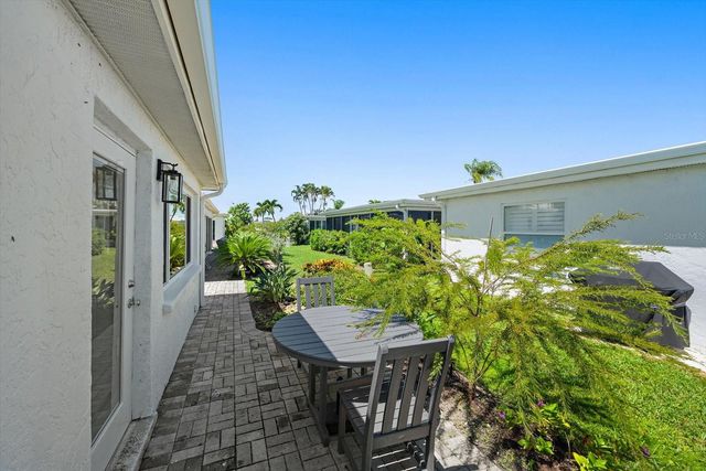 711 SPANISH DRIVE S 211, Longboat Key, FL 34228